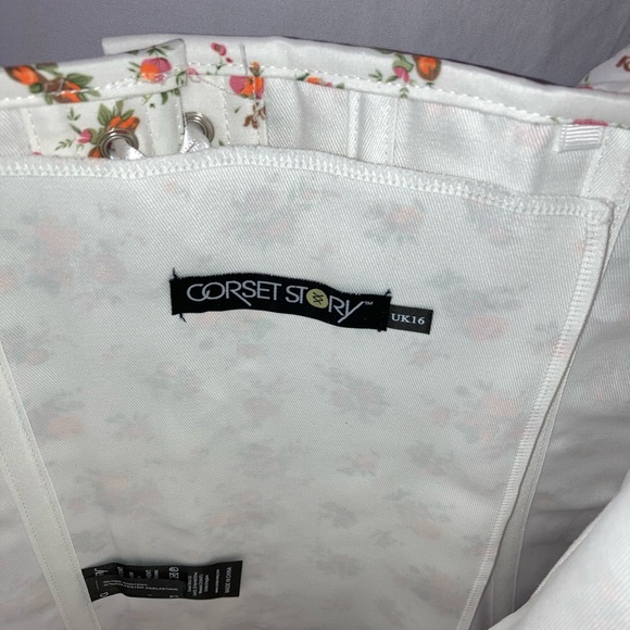 Corset Story Straight Line Overbust w/ Off Shoulder Collar - Picture 8 of 9